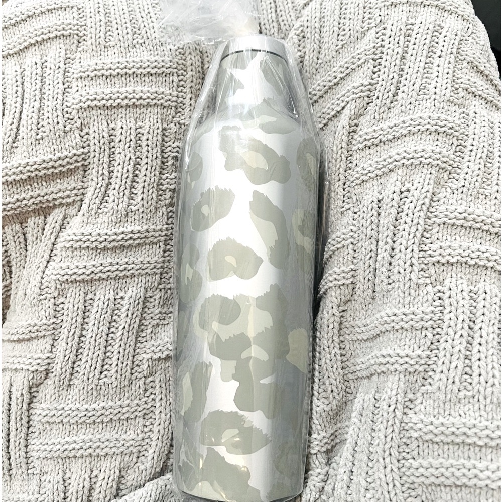 CORKCICLE SNOW LEOPARD CANTEEN